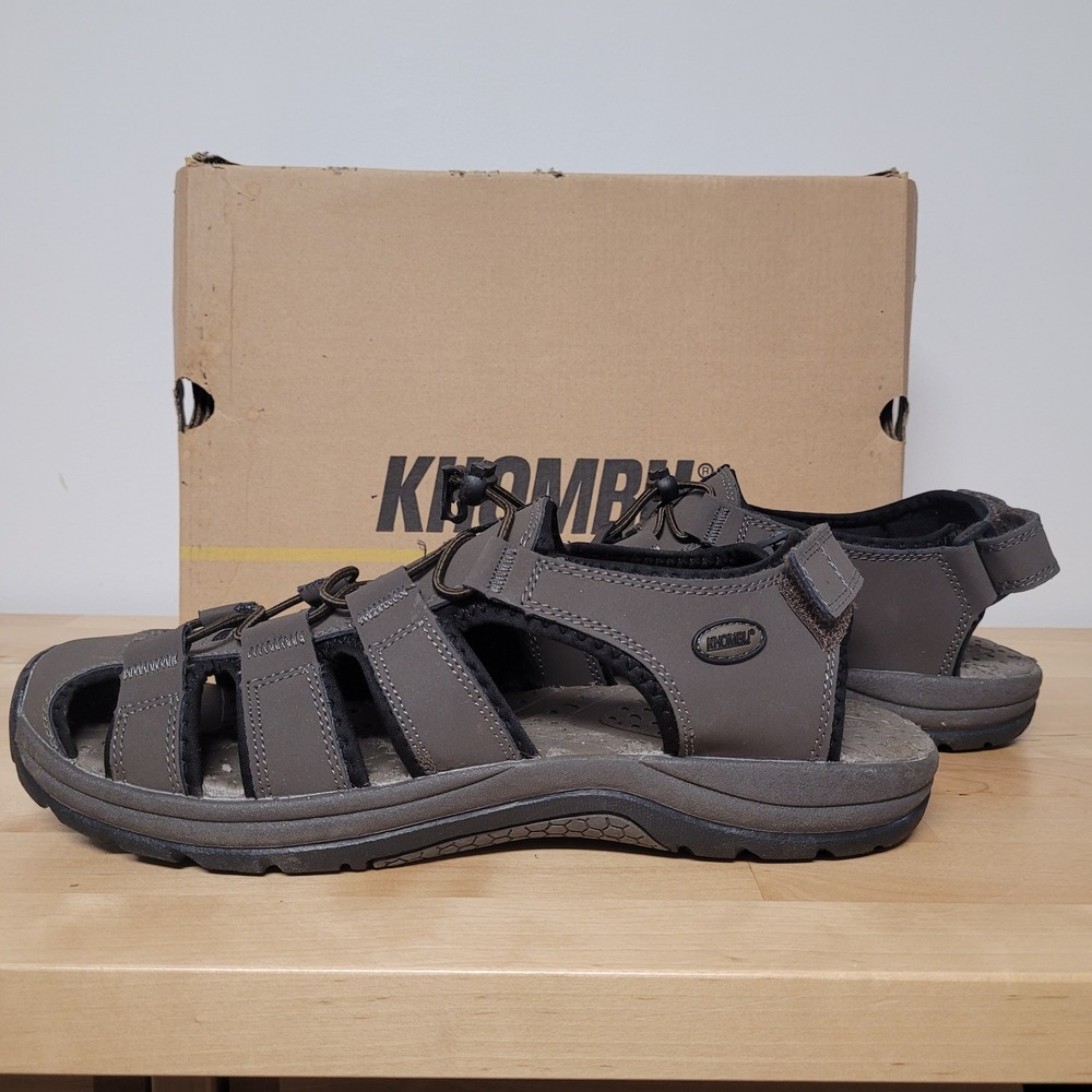 Khombu Chandler Fisherman Sandals Mens Size 11 Brown Leather Bungee Strap 73234